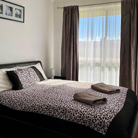 אוברון Titania Motel מראה חיצוני תמונה