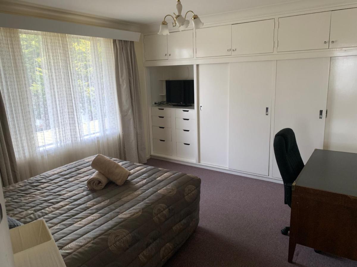 אוברון Titania Motel מראה חיצוני תמונה