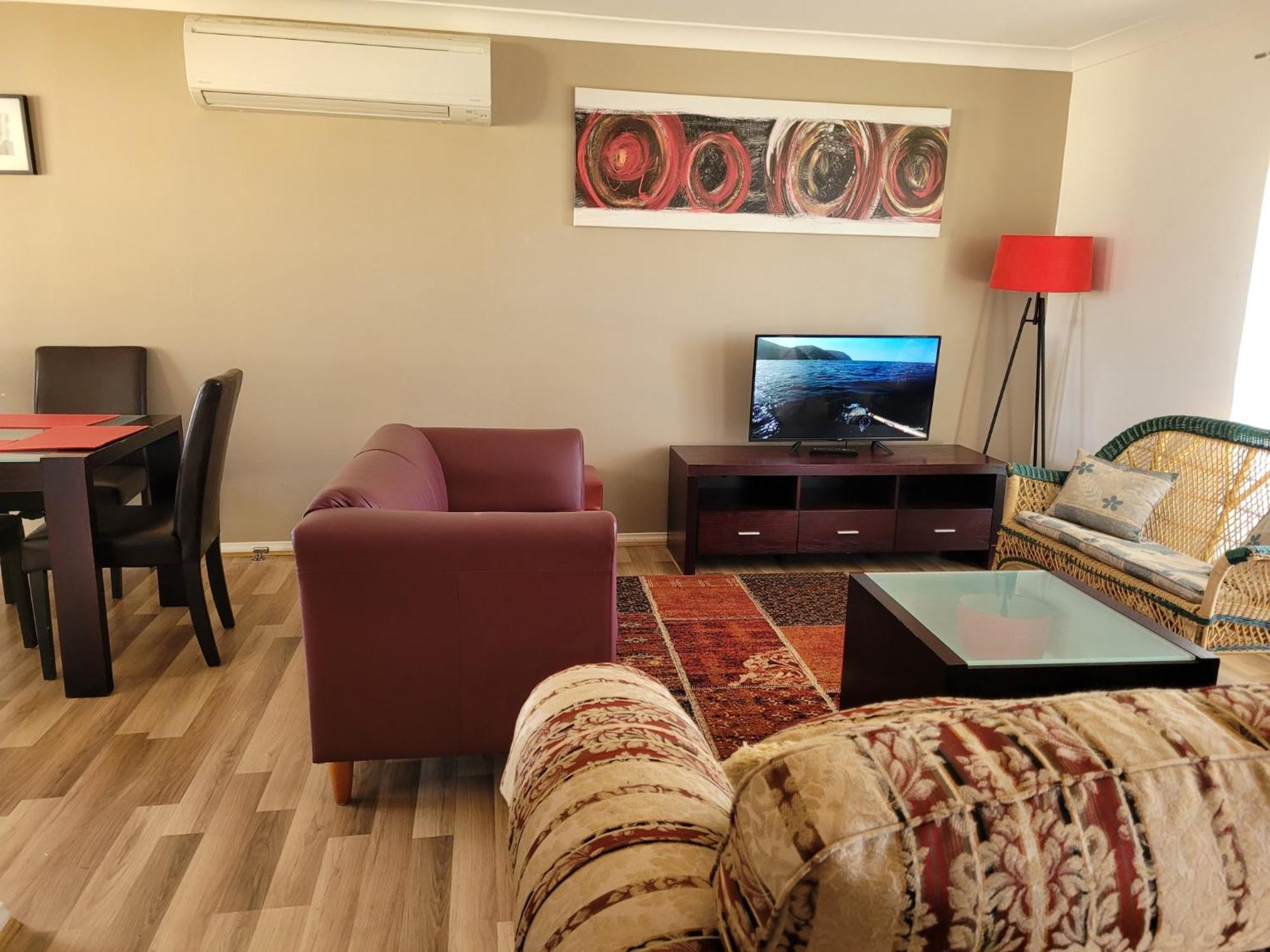 אוברון Titania Motel חדר תמונה